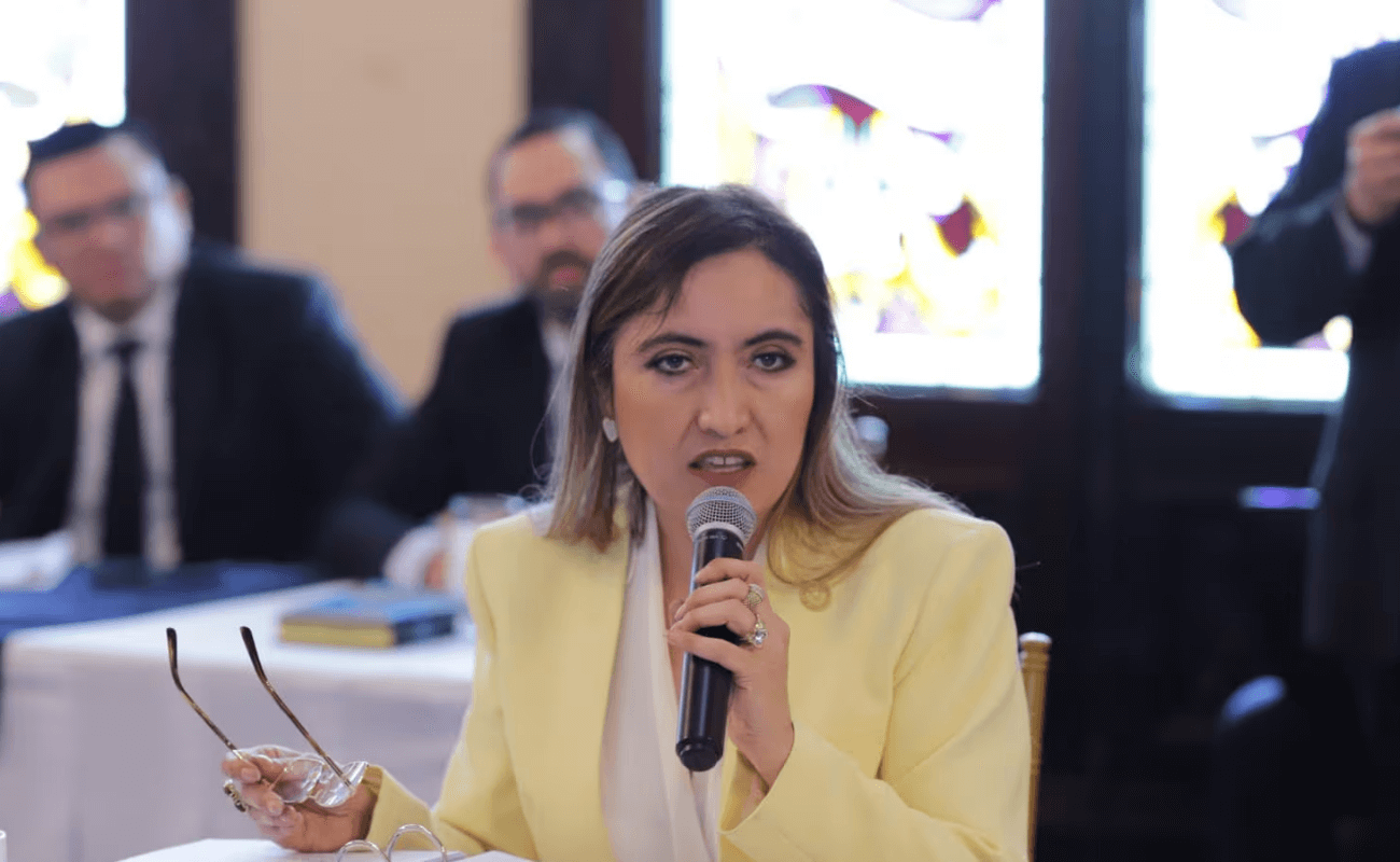 Claudia Paredes rompe el impasse y asume la presidencia de la Corte Suprema de Justicia