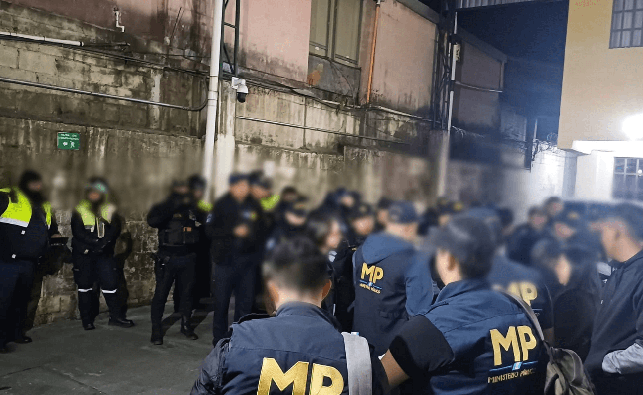 Operativo masivo contra taxis "pirata" y estructuras criminales