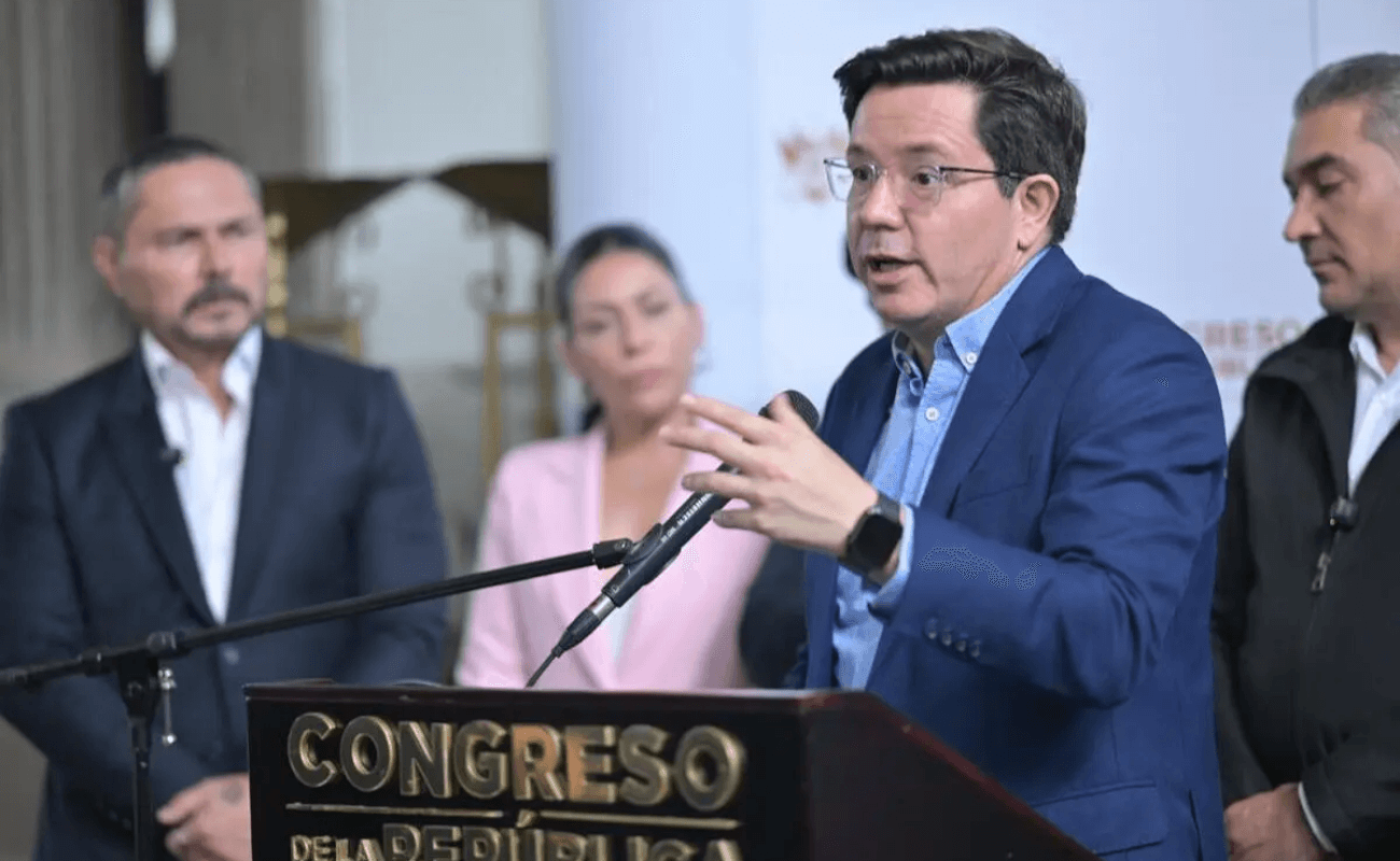 Debate por la Ley de Cine: ¿Es el impuesto a boletos aéreos el camino correcto?