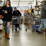 El riesgo del "secreto": Descubren 111 químicos añadidos a alimentos en EE. UU. sin revisión de la FDA