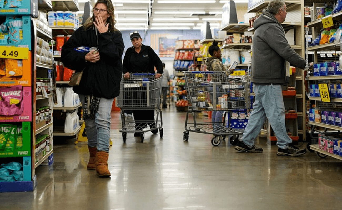 El riesgo del "secreto": Descubren 111 químicos añadidos a alimentos en EE. UU. sin revisión de la FDA